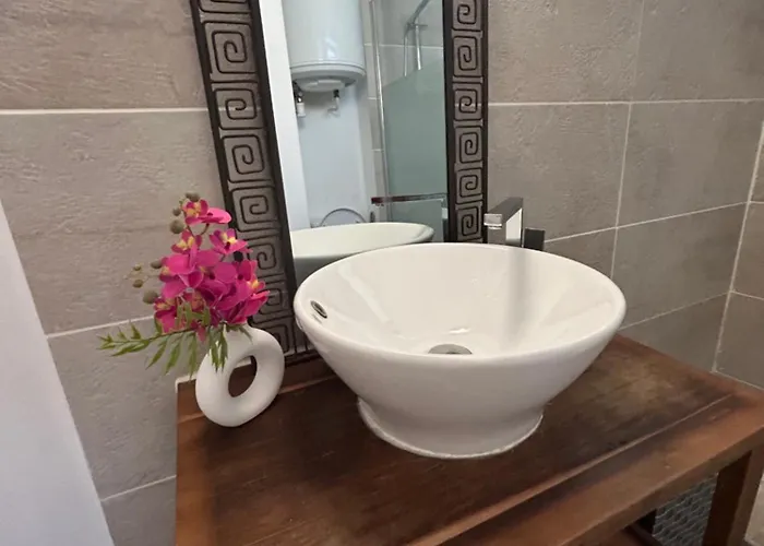 La Cachette Albigeoise, Plein Centre, Parking Gratuit Securise